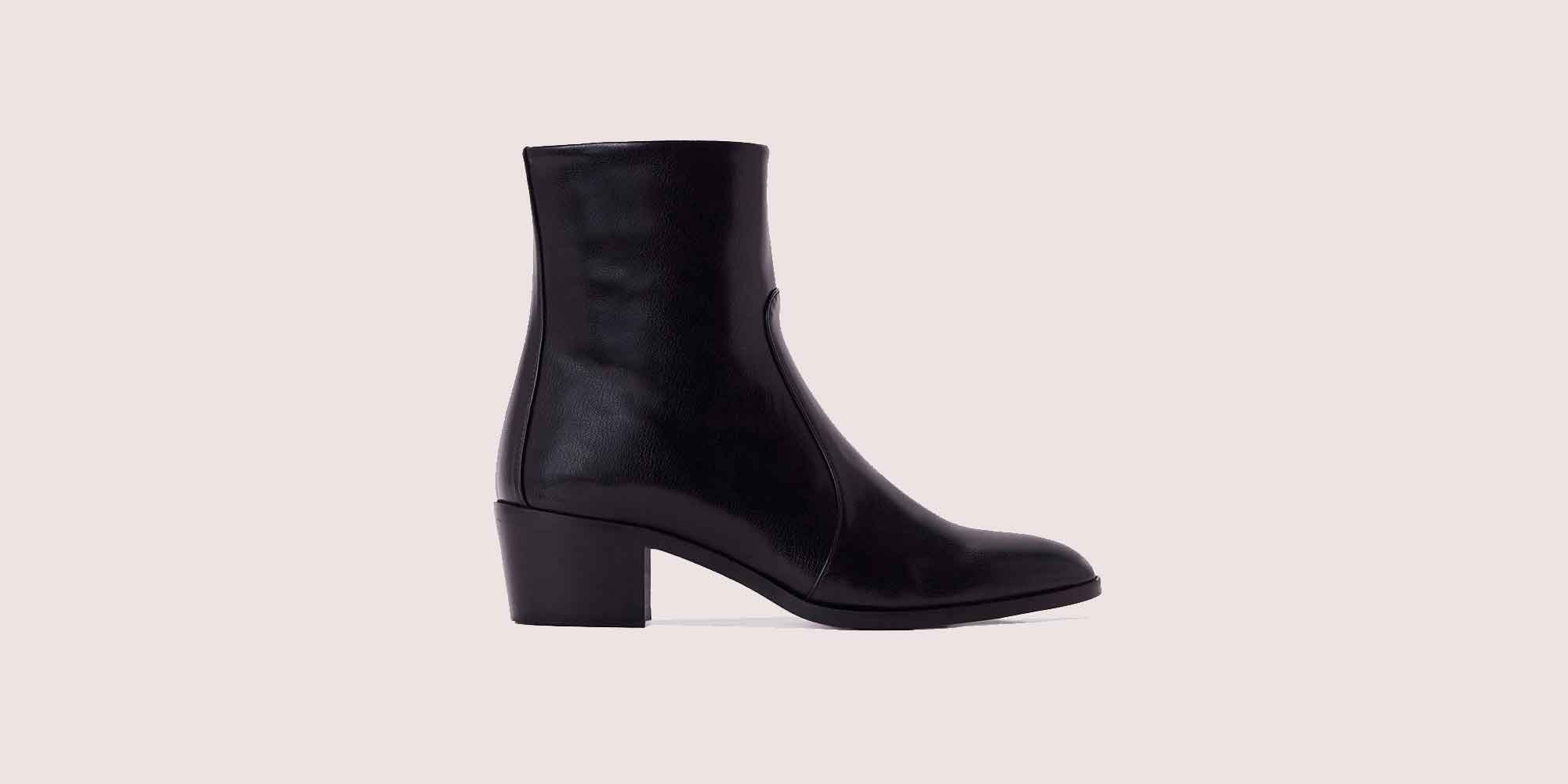 black eco boots by Aera