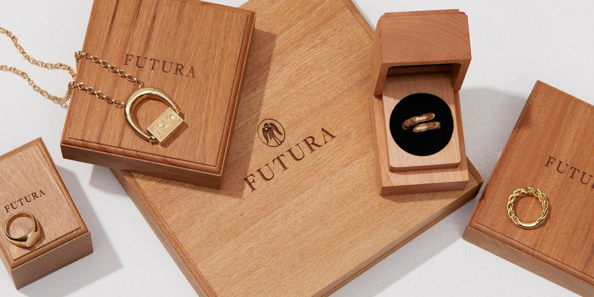 Close up of sustainable wooden packaging by luxury brand FUTURA Jewelry.