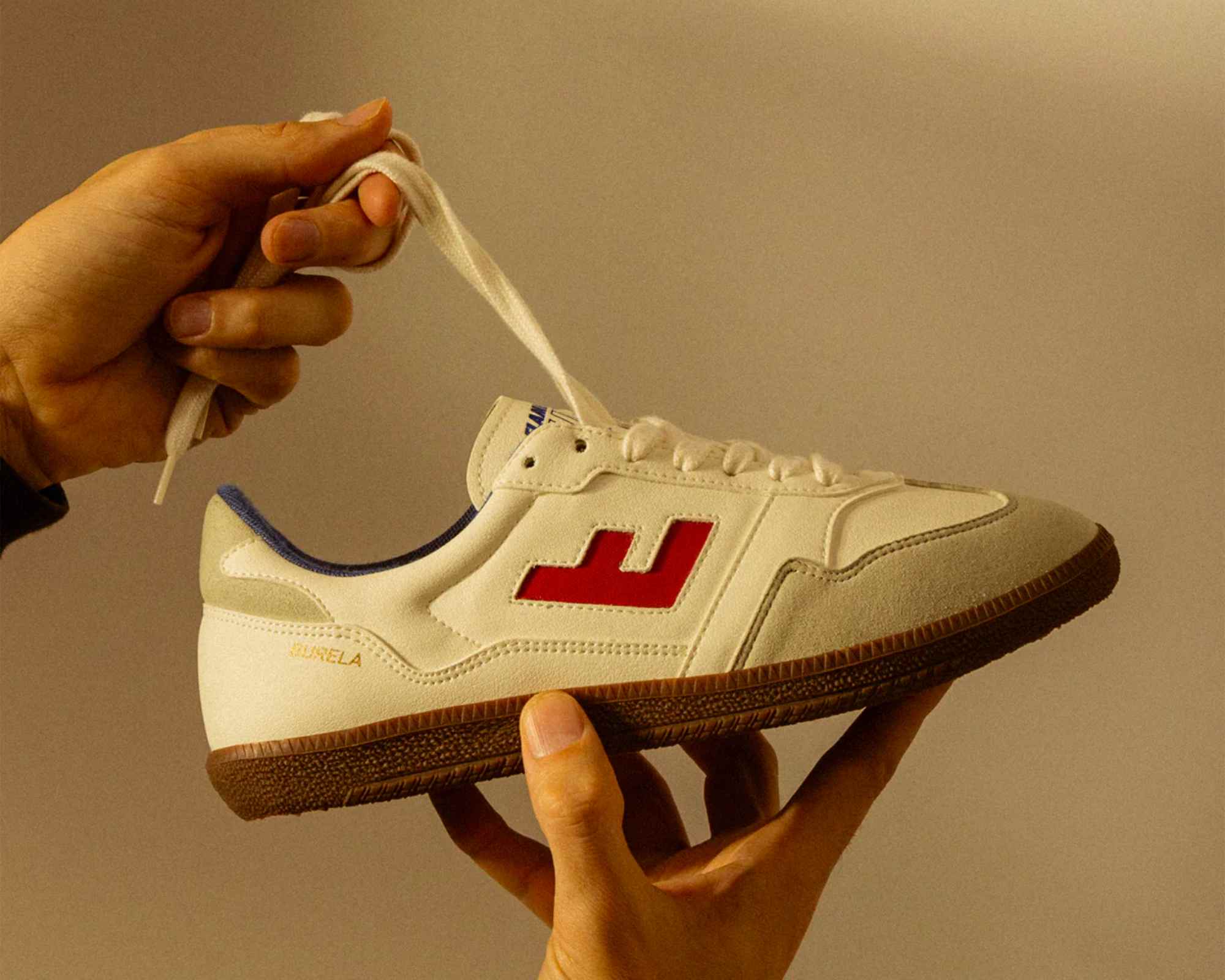 Retro sneaker from Flamingos Life