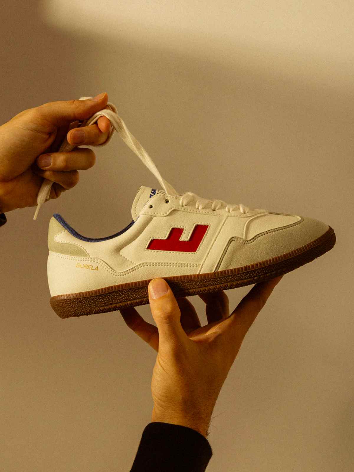 Retro sneaker from Flamingos Life